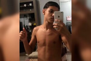 Jovem que morreu esfaqueado no Ernesto Kuhl será sepultado nesta quarta