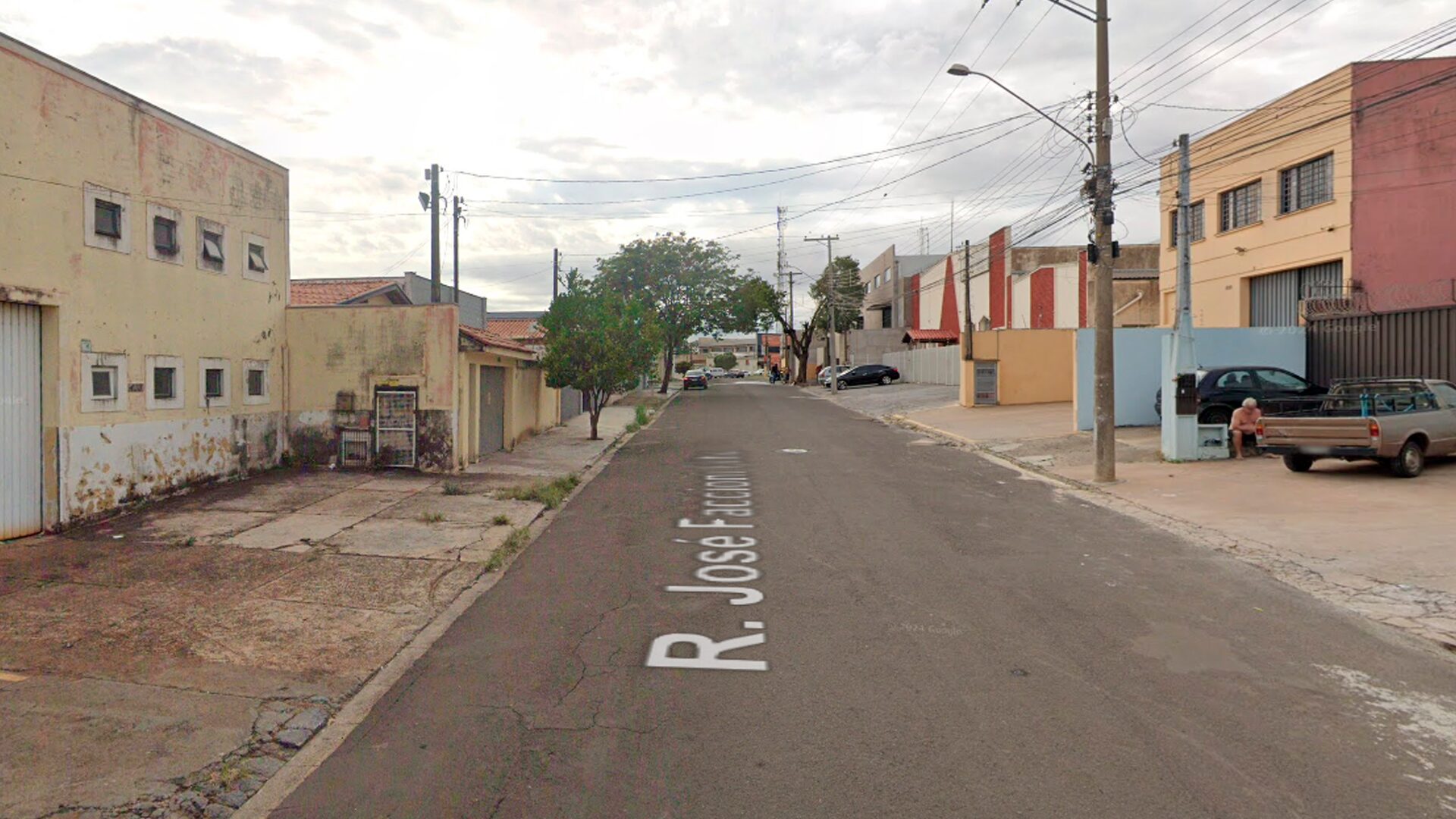 Jovem tem casa furtada no Jd. Glória enquanto viajava