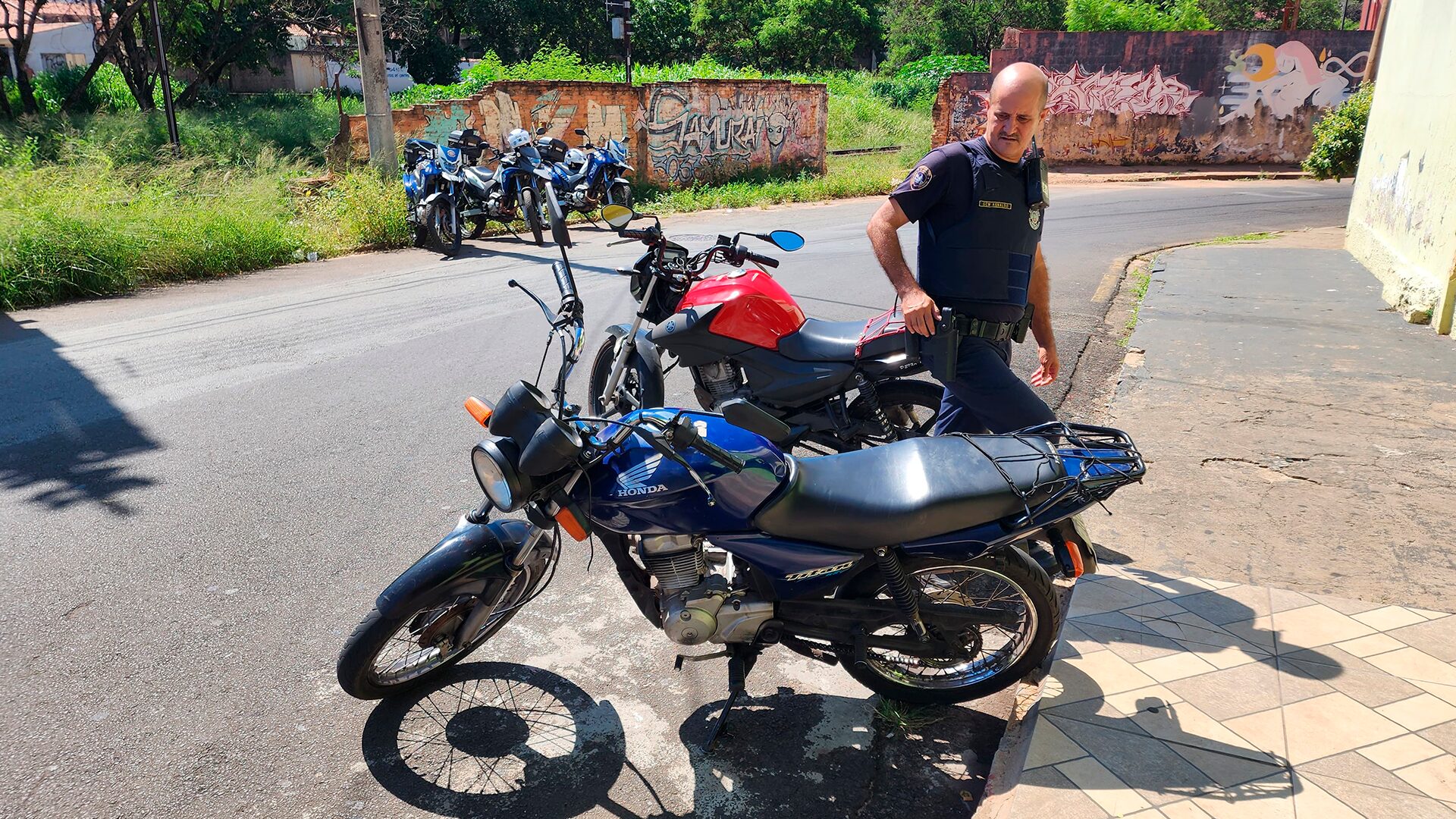 Operação apreende motocicletas irregulares no Centro de Limeira