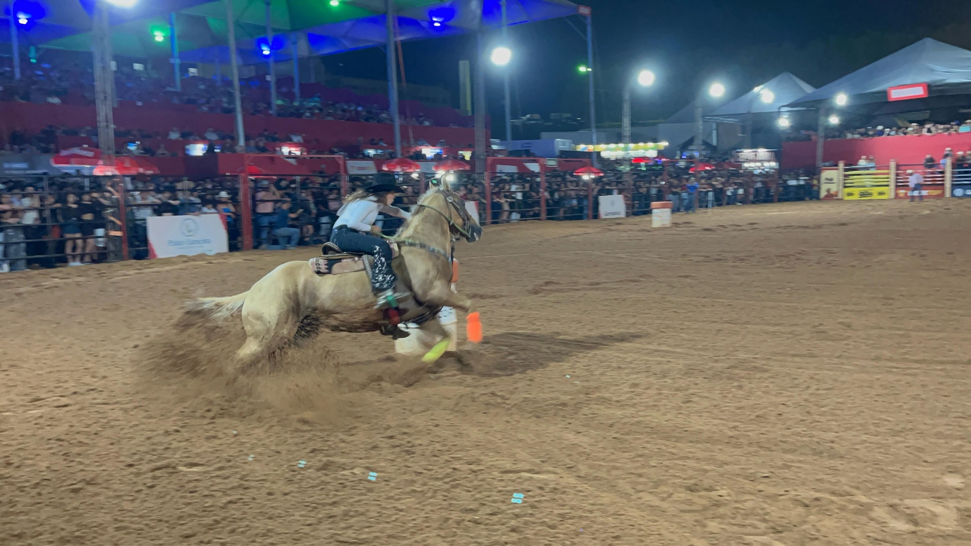 Prova dos Três Tambores encerra programação esportiva do Limeira Rodeo Music