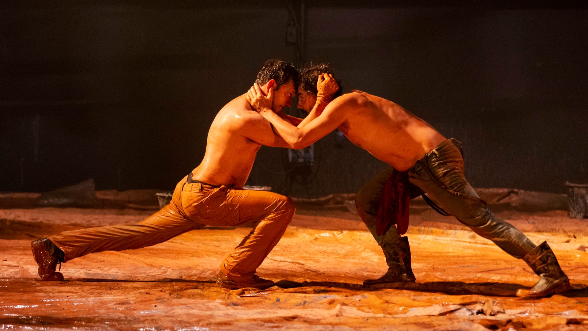 Teatro Vitória recebe espetáculo Tom na Fazenda