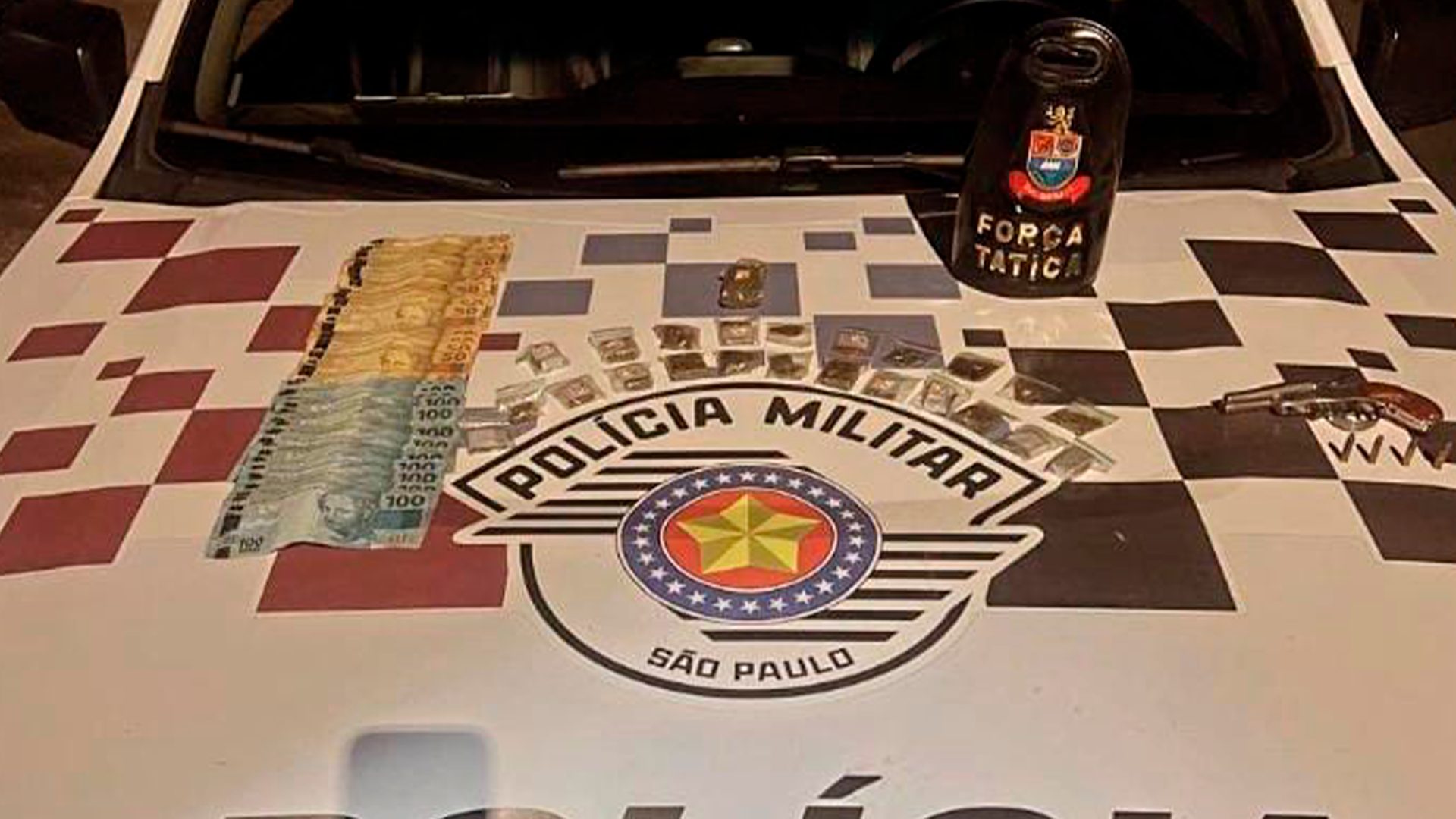 Adolescente é apreendido com drogas, arma e dinheiro no Profilurb, em Limeira