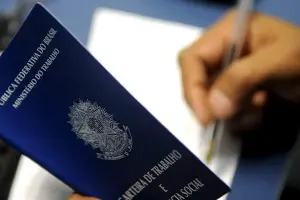 Brasil registrou 71,5 mil postos formais de trabalho em março