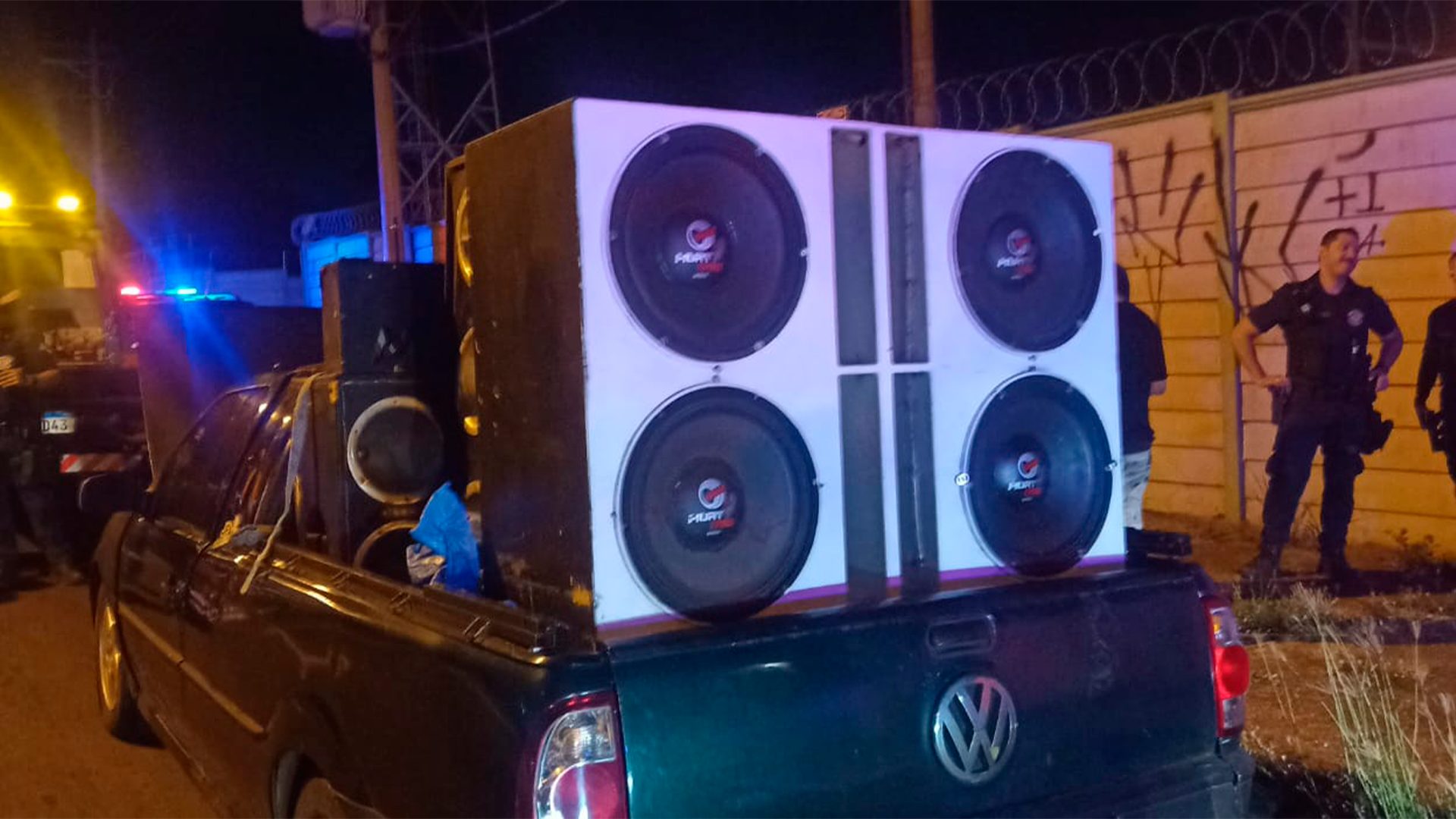 Caminhonete que promovia pancadões em Limeira é apreendida