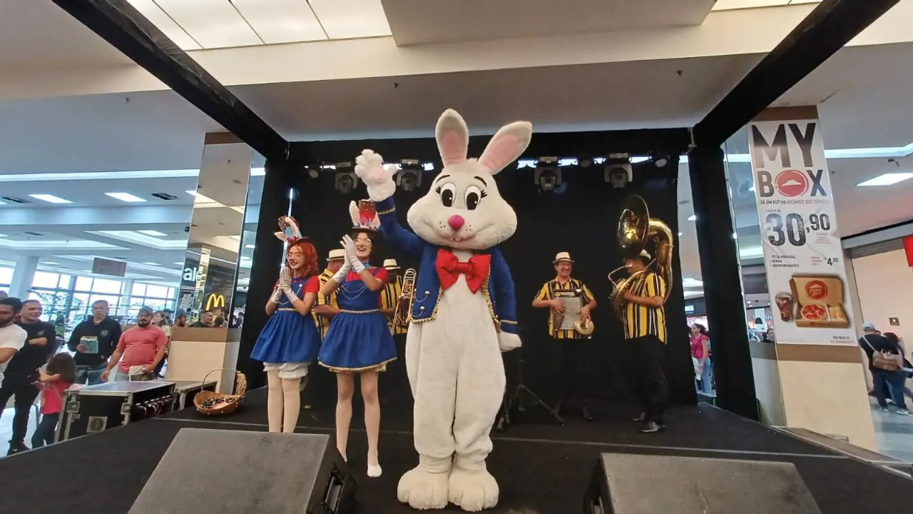 Coelhinho da Páscoa chega neste sábado no Pátio Limeira Shopping