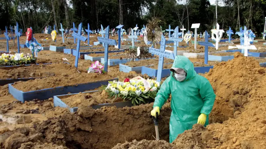 Denúncia de política de morte na pandemia pode embasar reparação