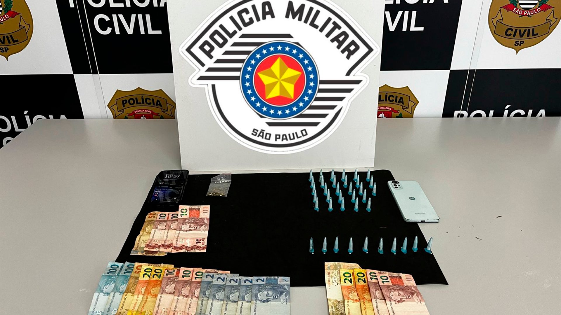 Dois são presos por tráfico de drogas no Pq. Nossa Senhora das Dores, em Limeira