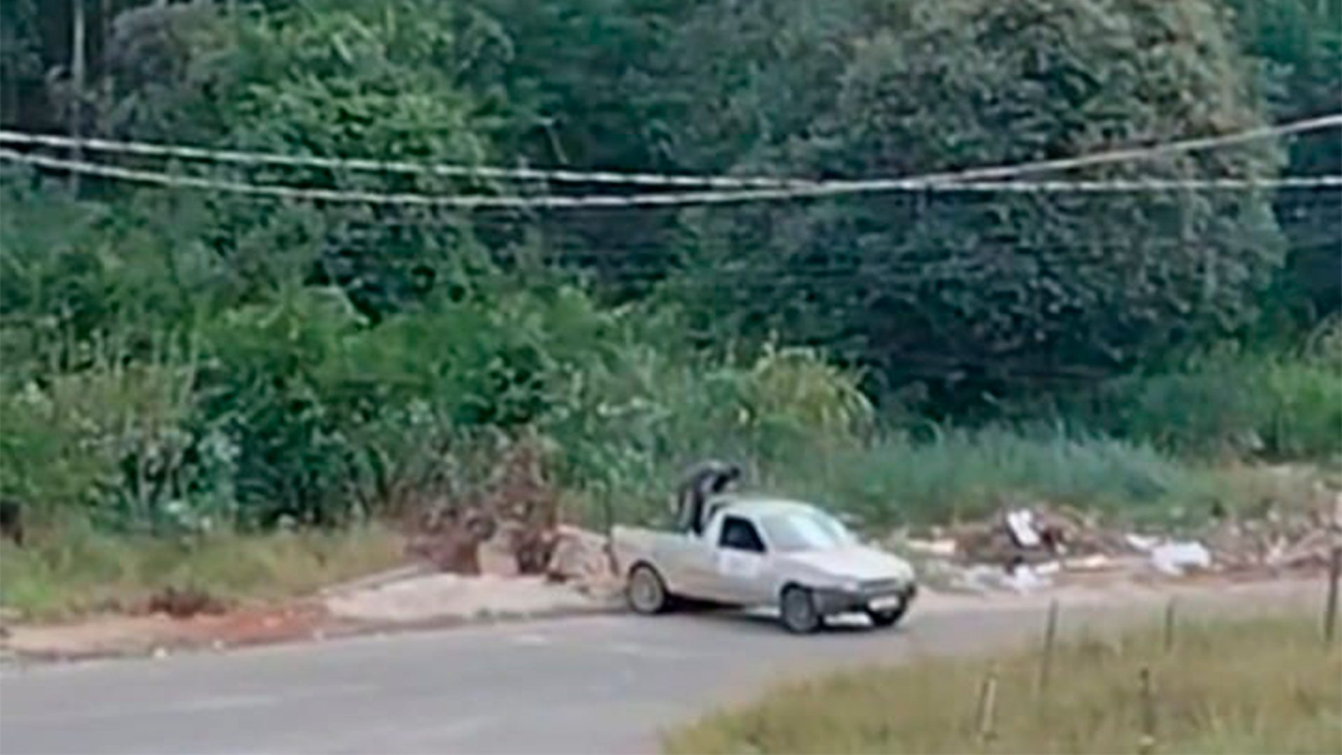 Homem é multado por descarte irregular no Antônio Simonetti, em Limeira