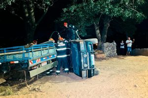 Homem tem carro furtado e sofre acidente tentando recuperá-lo em Limeira