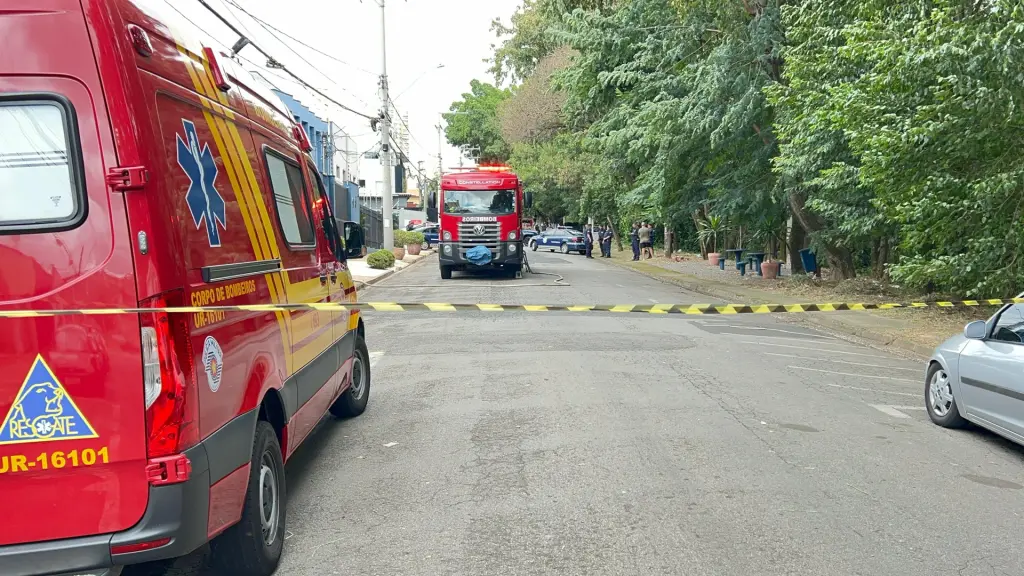 Incêndio atinge fábrica de softwares no Jd. Maria Buchi Modeneis, em Limeira