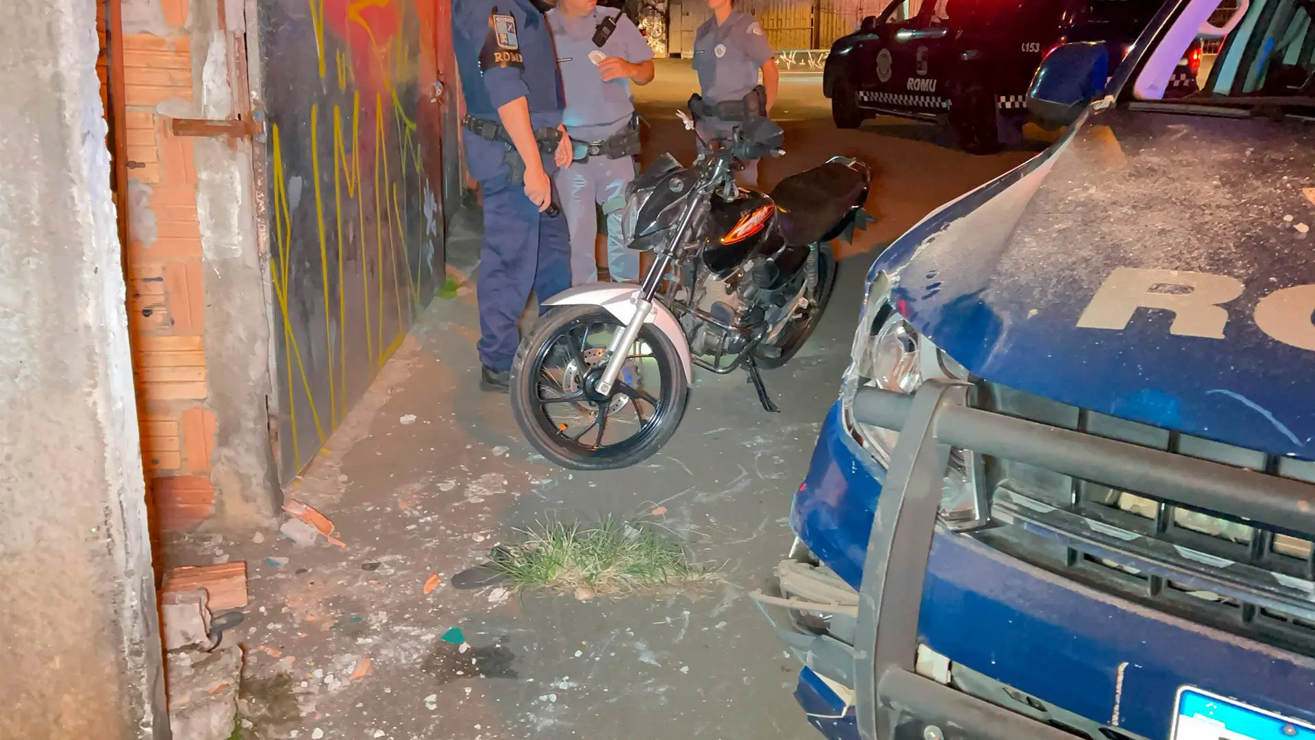 Jovem fica ferido ao fugir e bater em viatura da GCM no Olindo de Lucca, em Limeira