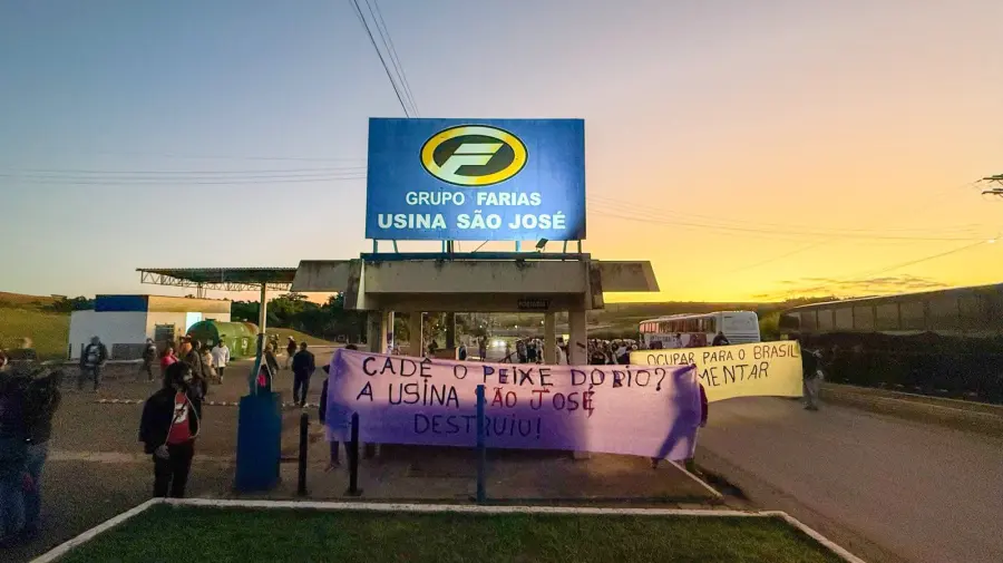 MST ocupa Usina São José, responsável por crime ambiental, em Piracicaba
