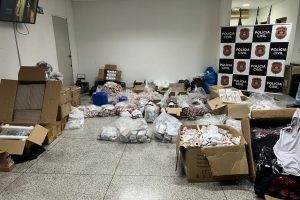 Polícia apreende quase 10 mil anabolizantes falsificados em fábrica clandestina
