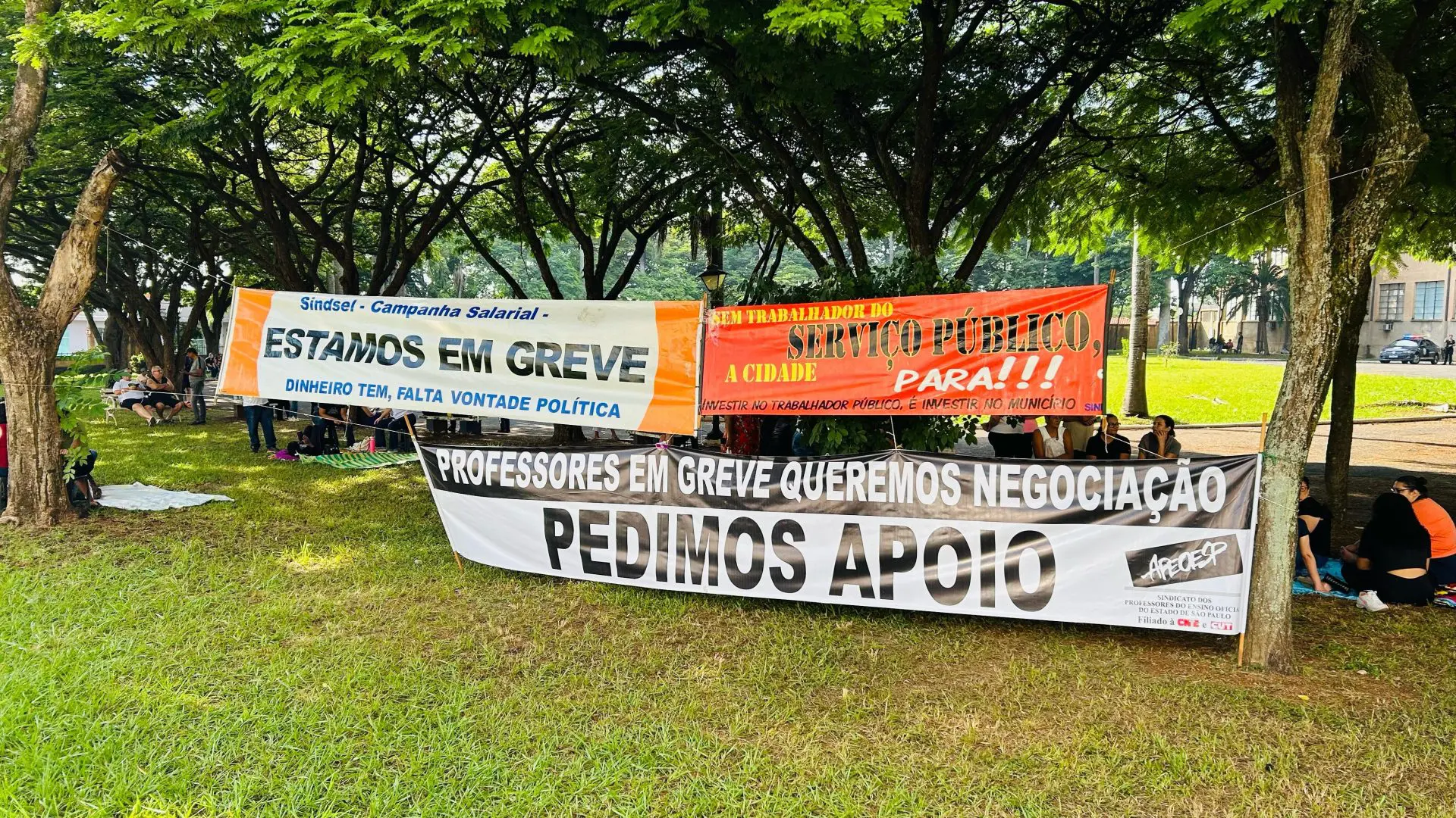 Prefeitura determina que serviços essenciais não podem parar durante a greve