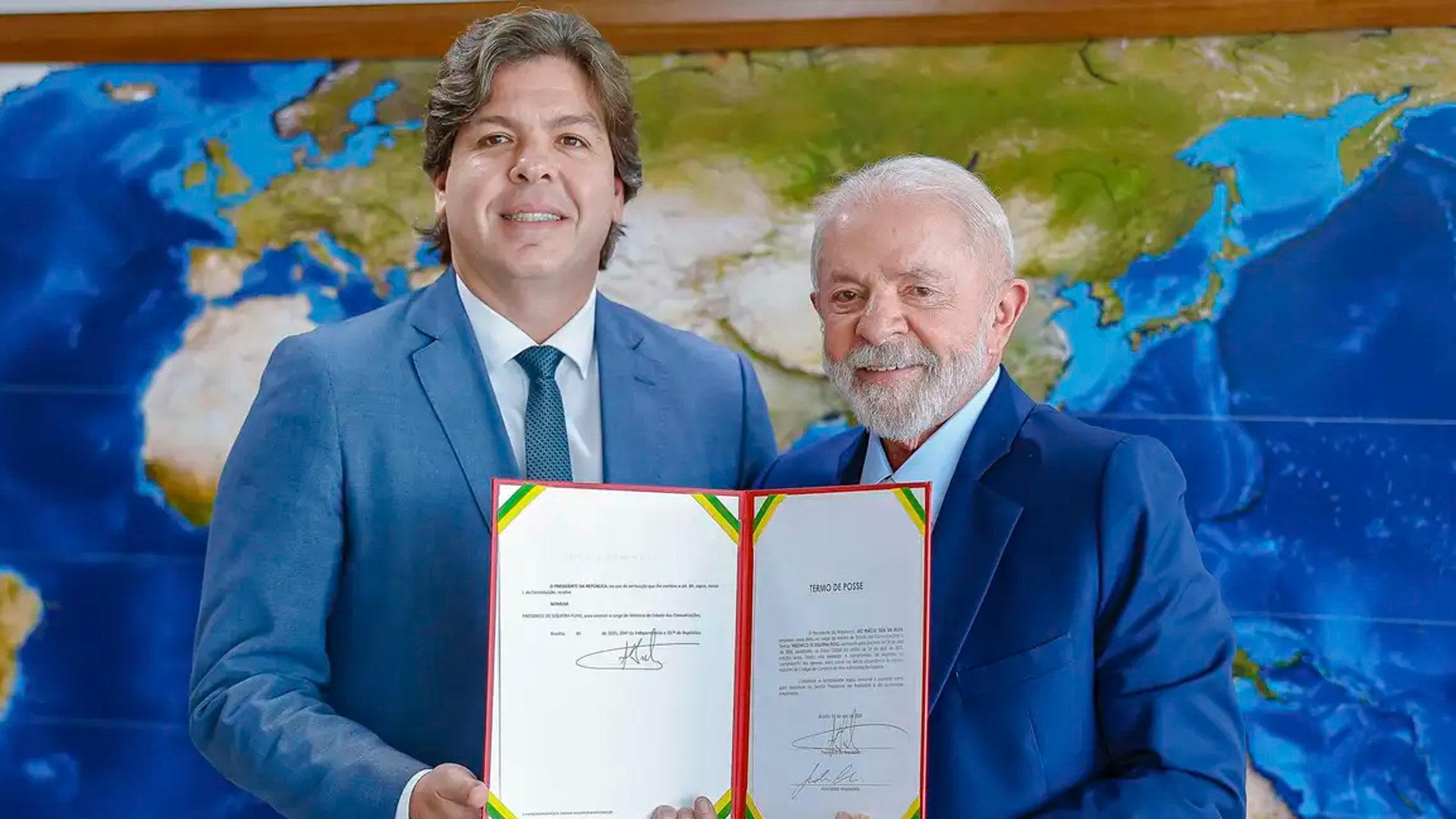 Presidente da Telebrás toma posse como ministro das Comunicações