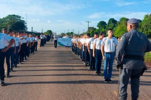 SP publica lista de escolas que podem aderir ao modelo cívico-militar