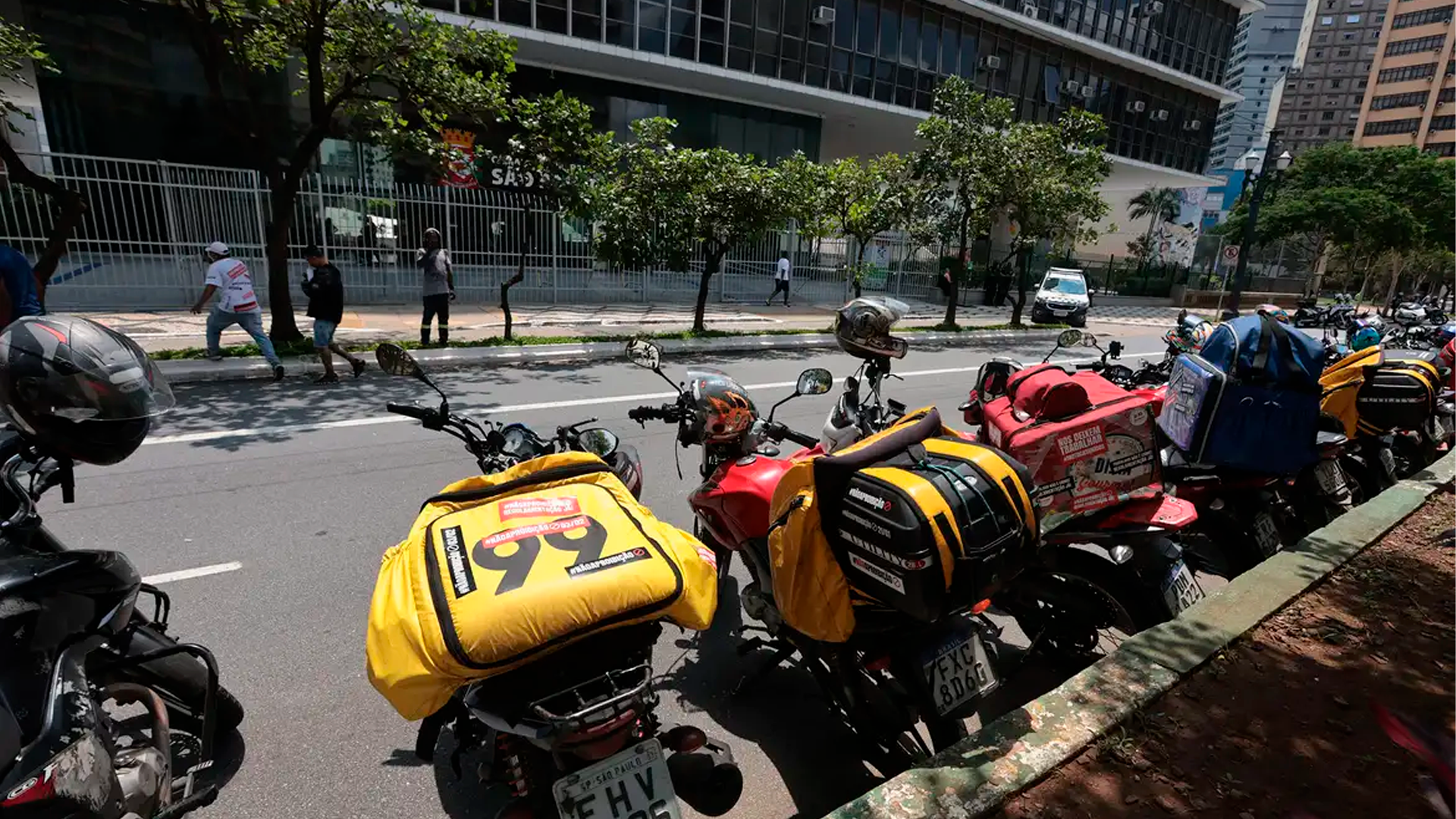 Após acidente com morte, Justiça de SP suspende mototáxis novamente
