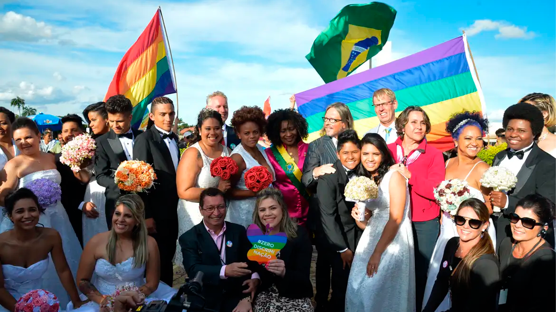 Casamento entre mulheres cresce 5,9% e é recorde em 2023, mostra IBGE