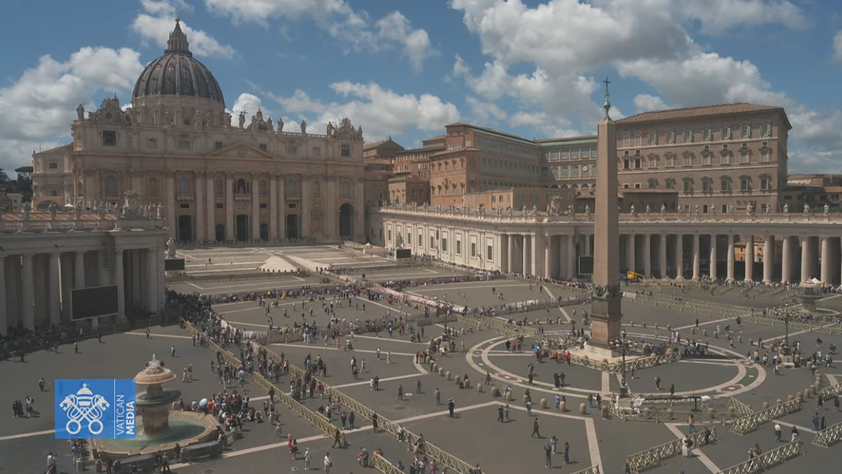 Conclave entra no segundo dia com expectativa global acompanhe ao vivo direto do Vaticano
