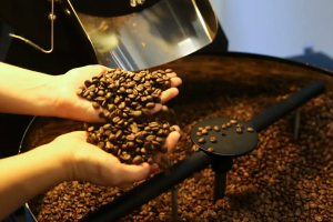 Consumo de café cai 16%, diz associação da indústria