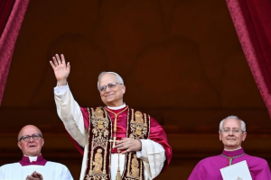 Em sua primeira missa como Papa, Leão XIV prega unidade e acolhimento