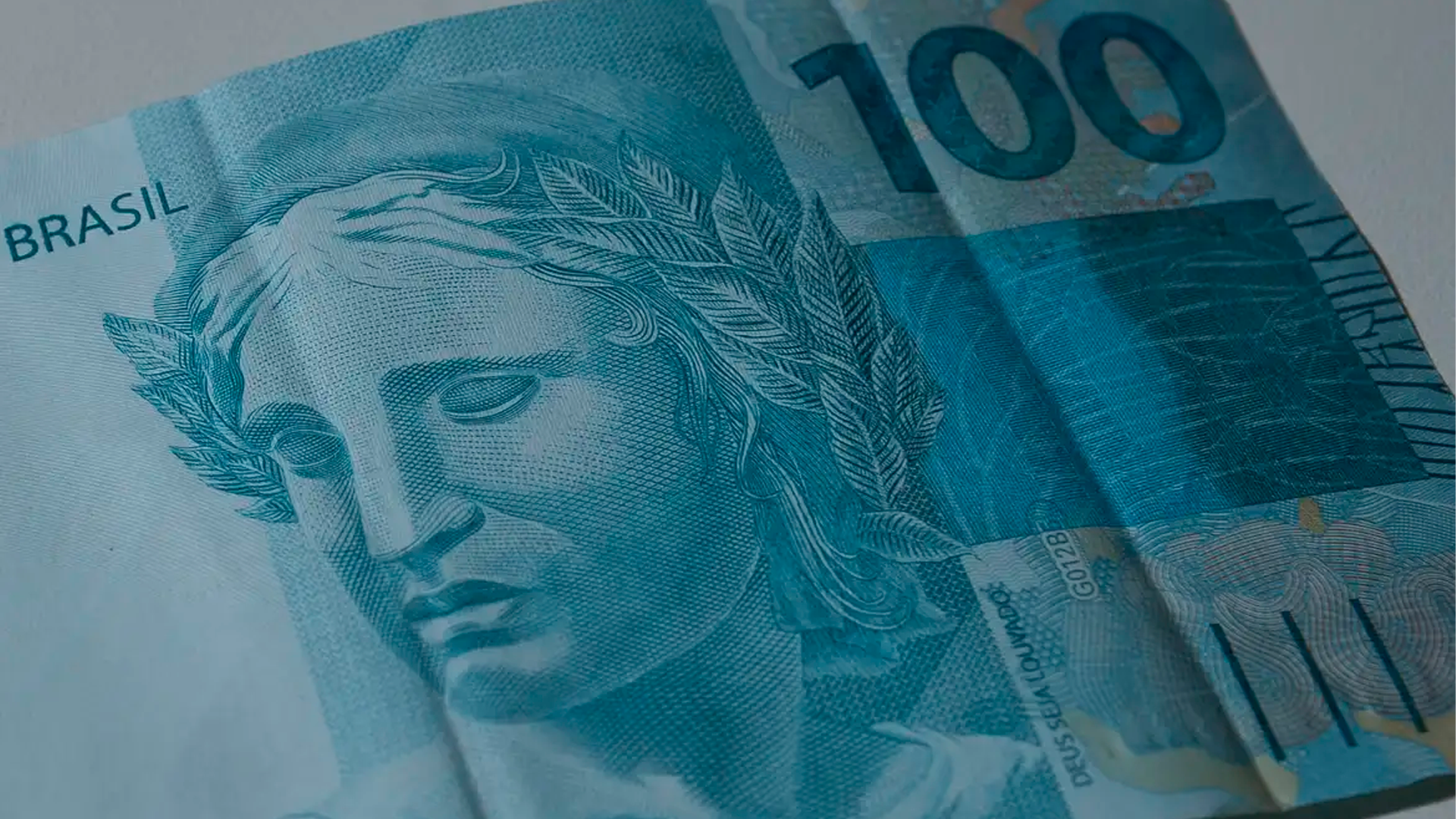 Governo congela R$ 31,3 bi do Orçamento de 2025