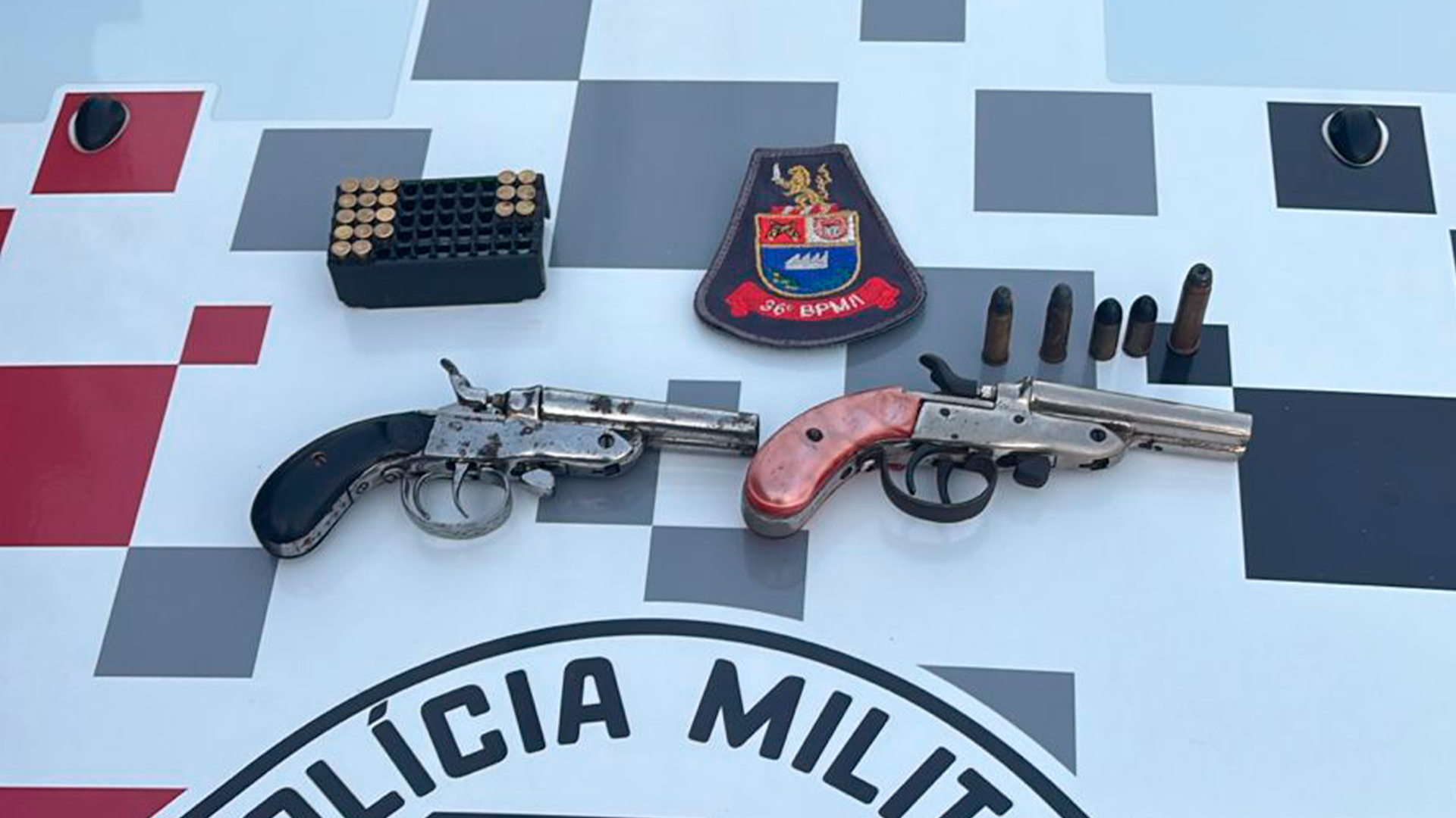 Homem é preso após agredir e ameaçar companheira com arma em Limeira