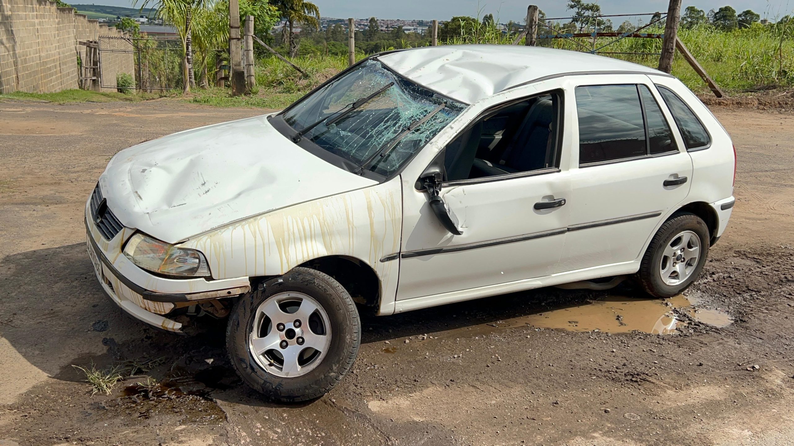 Idosa capota carro em Limeira, mas escapa sem ferimentos