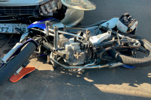 Motociclista foge de abordagem e sofre acidente na Vila Queiroz, em Limeira