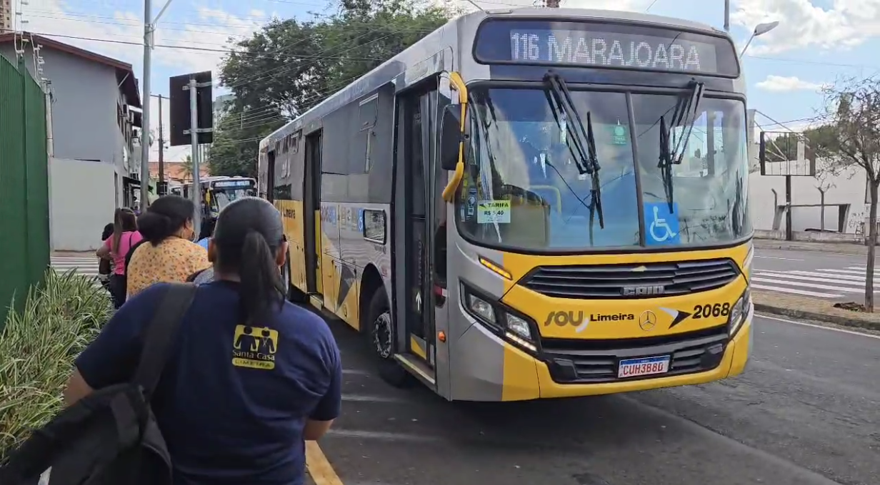 Motoristas de Limeira adiam paralisação e aguardam reunião com a empresa