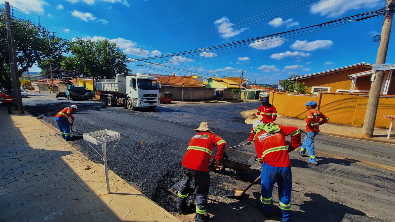 Obras de recapeamento avançam em Limeira