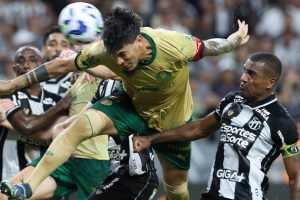 Palmeiras e Corinthians vencem fora e saem em vantagem