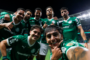 Palmeiras vence Bolívar-BOL e segue 100%