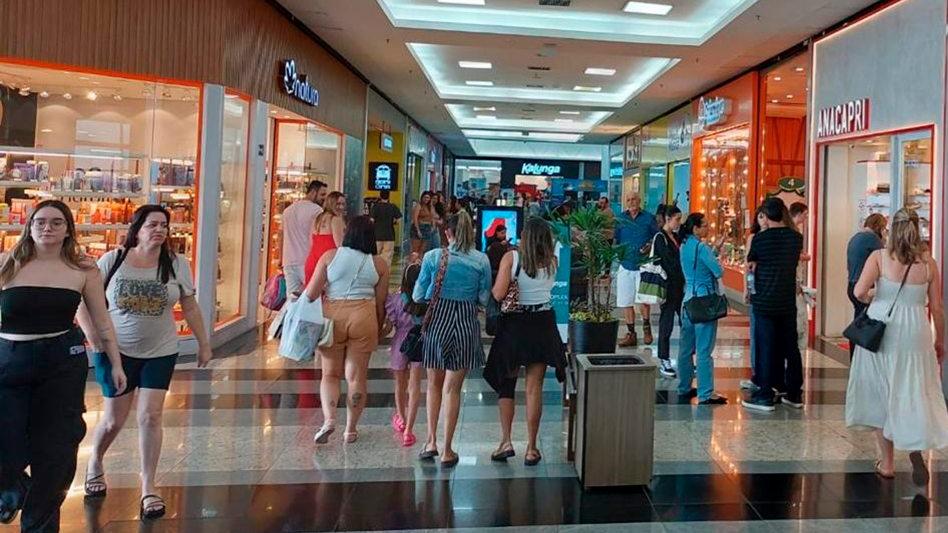 Pátio Limeira Shopping oferece opções variadas em presentes para o Dia das Mães
