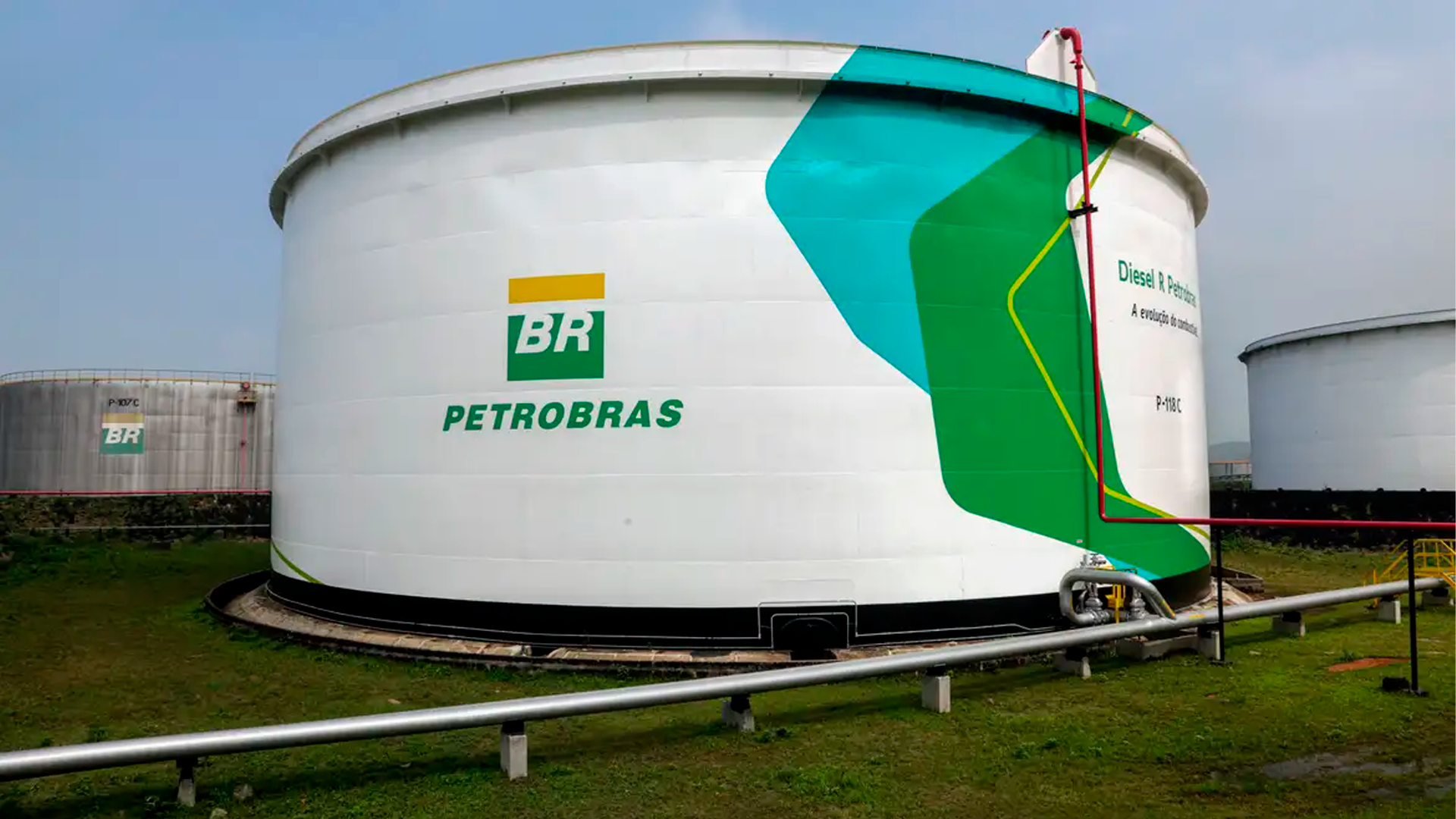 Petrobras reduz preço do diesel para as distribuidoras