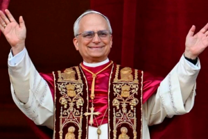 Robert Prevost é eleito Papa Leão XIV