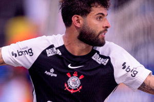 Yuri Alberto marca e Corinthians elimina o Novorizontino