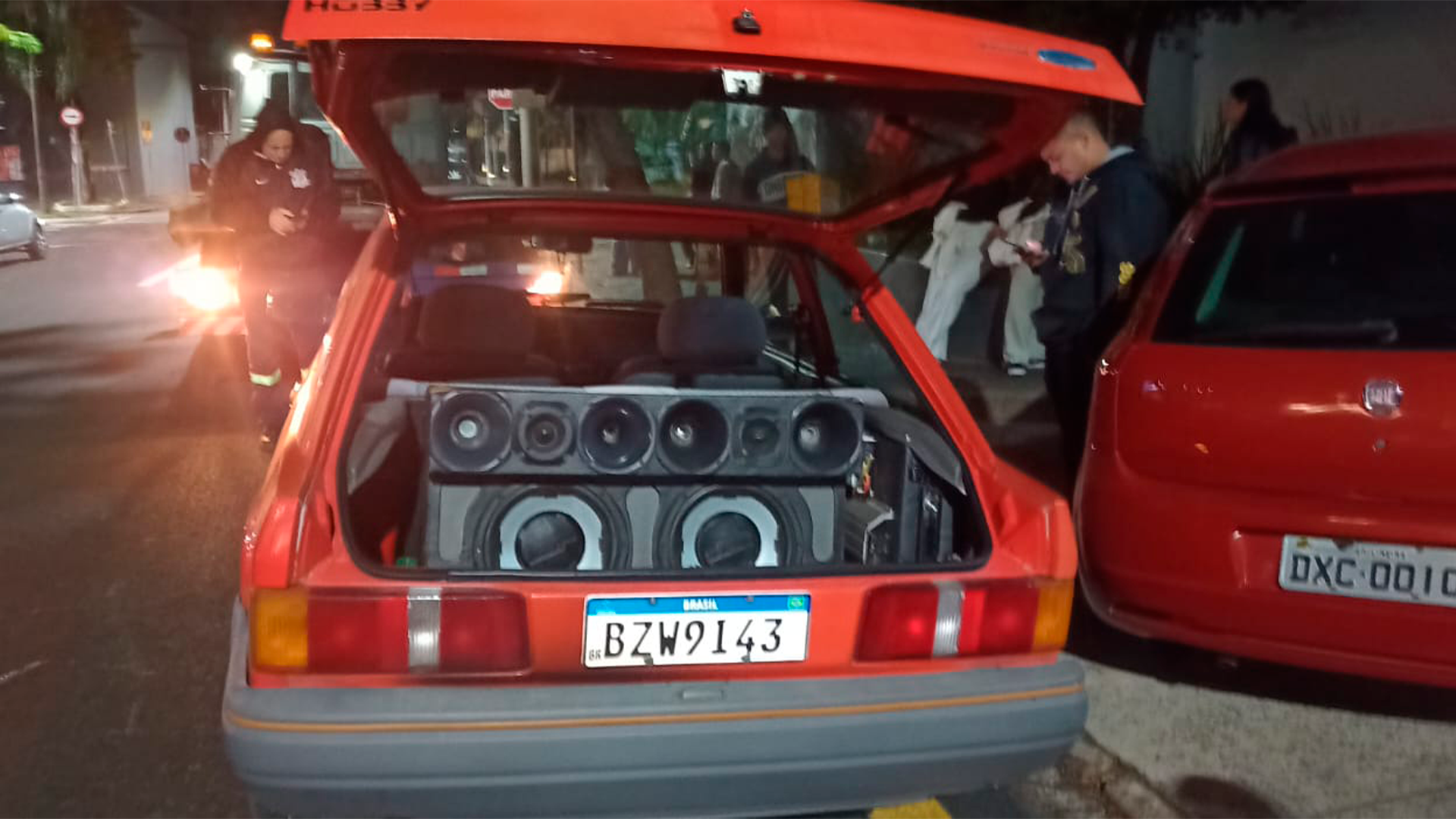 Carro com som alto é apreendido próximo a asilo no Centro de Limeira