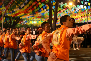 Com origem europeia, festas juninas misturam devoção, comidas e danças