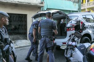 Governo de SP e Justiça firmam parceria para monitorar presos que violam a saidinha