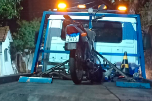 Moto com escapamento irregular é apreendida no Centro de Limeira