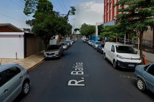 Moto é furtada ao lado de hospital na Vila Cláudia, em Limeira