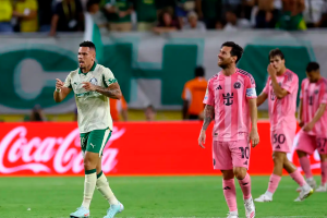 Palmeiras arranca empate com Miami e avança em primeiro no Grupo A