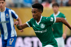 Palmeiras joga bem, mas só empata na estreia contra o Porto
