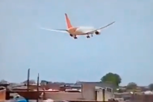 Número de mortos em queda de avião na Índia é atualizado para mais de 240