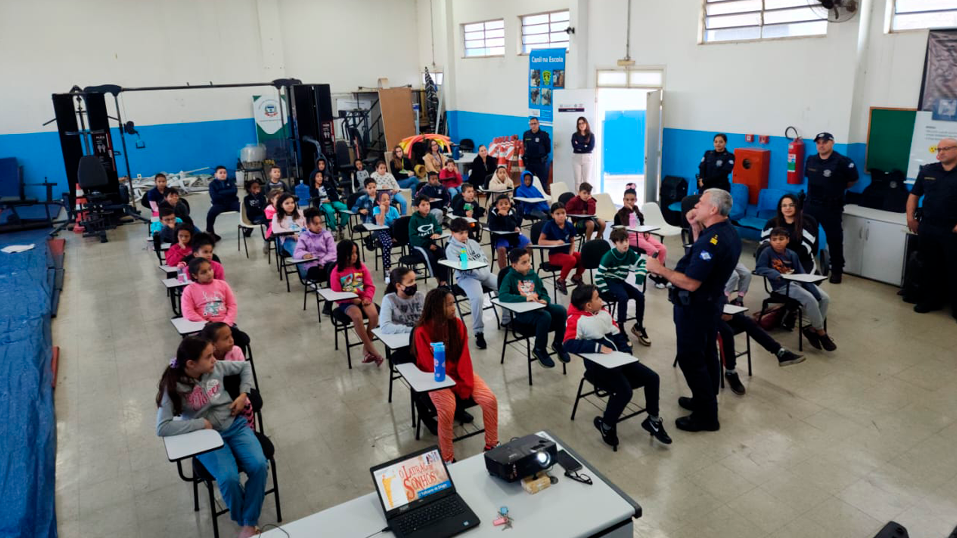 Secretaria de Segurança de Limeira recebe alunos para palestra sobre prevenção às drogas