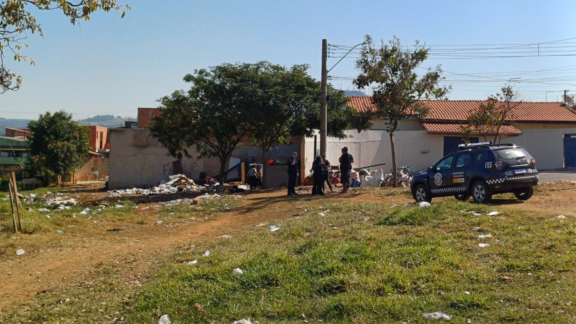 Ação conjunta aborda 16 pessoas e elimina descarte irregular no Belinha Ometto