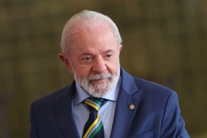 Brasil responderá tarifaço dos EUA com lei de reciprocidade, diz Lula