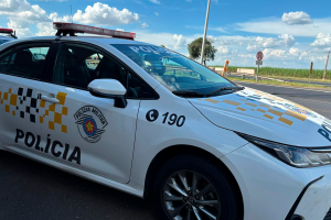 Homem é preso com Tiguan adulterada na Rodovia Anhanguera, em Limeira