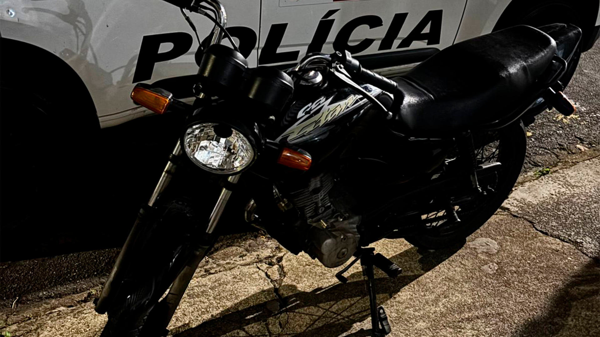 Menor de 14 anos é apreendido com moto adulterada no Odécio Degan, em Limeira